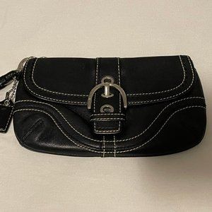 SOLD - Coach Leather wristlet, vintage style, GUC